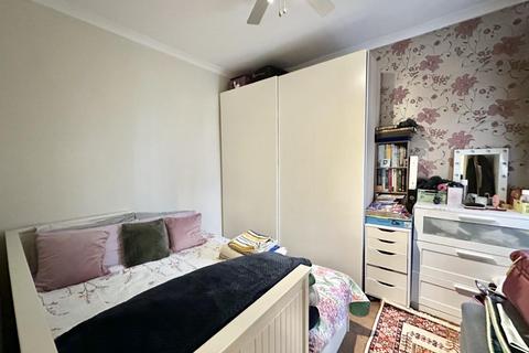 18 Aberdeen Road, Harrow, HA3 7NF