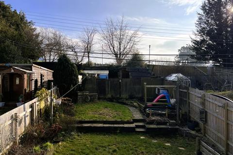 63 Kingsway, South Molton, EX36 4AL