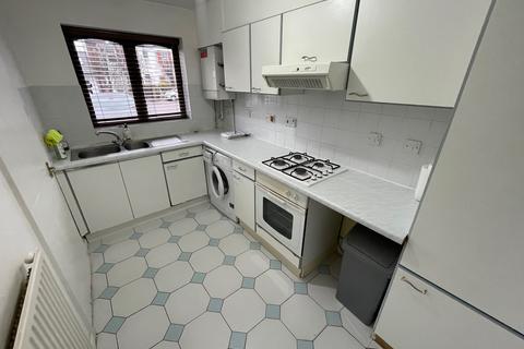 46 New Wanstead, London, E11 2SU