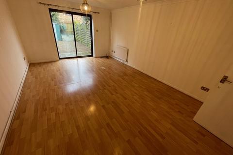 46 New Wanstead, London, E11 2SU
