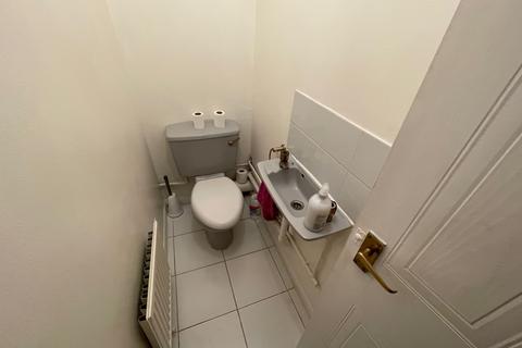 46 New Wanstead, London, E11 2SU
