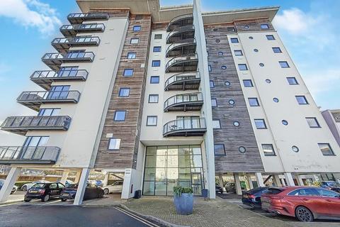 2 bedroom apartment for sale, Alexandria, Victoria Wharf, Watkiss Way, Cardiff