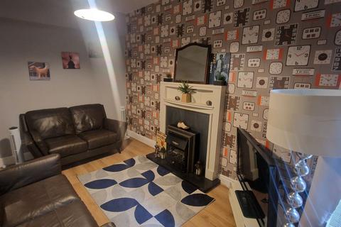 3 bedroom terraced house to rent, Boaler Street, Liverpool