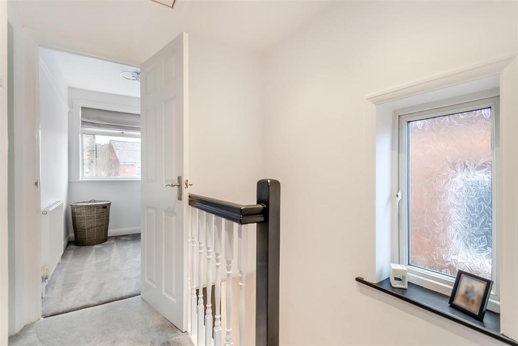 8634726-interior12.jpg