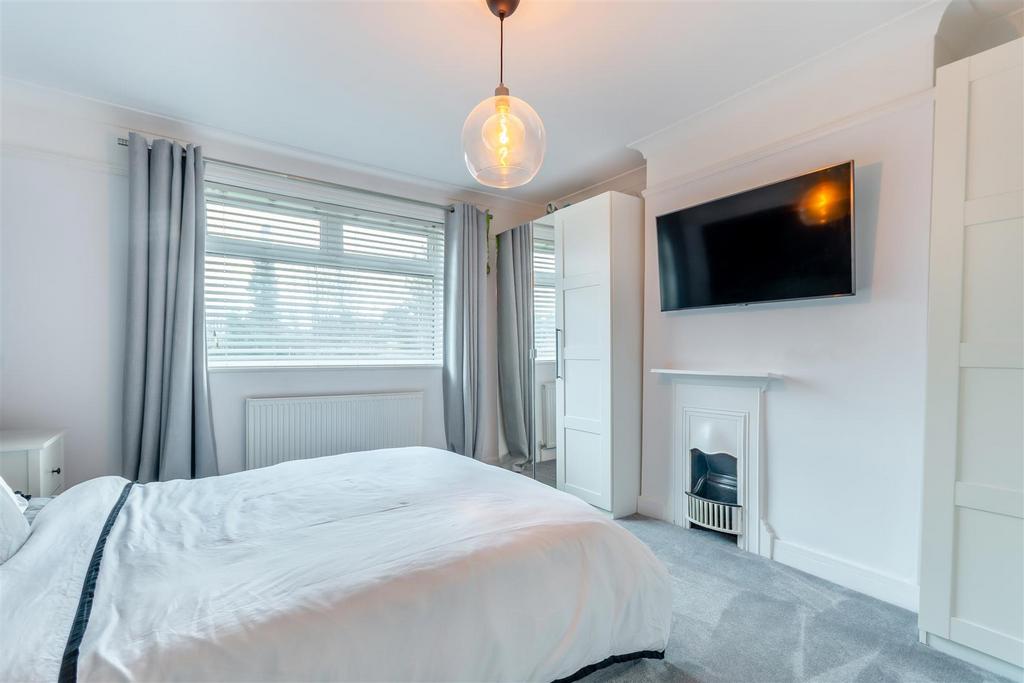 8634726-interior02.jpg
