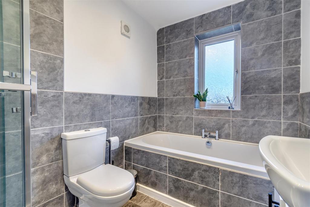 8634726-interior05.jpg