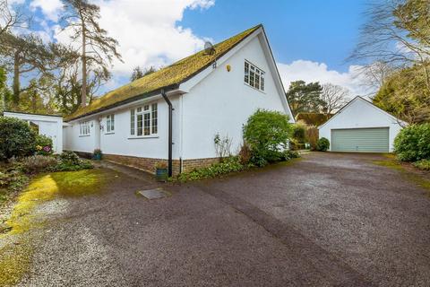 3 bedroom chalet for sale, Wyndham Lea, West Chiltington, Pulborough, West Sussex