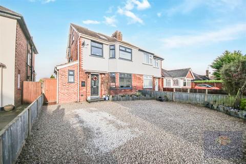 4 bedroom semi-detached house for sale, Glenpark Drive, Southport PR9