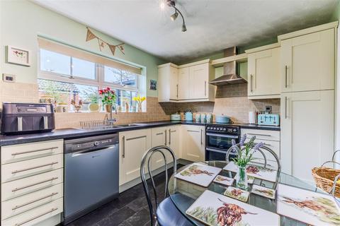 25 Blackberry Way, Evesham, WR11 2AH