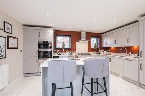 4 bedroom detached house for sale, Tilstock Road, Whitchurch