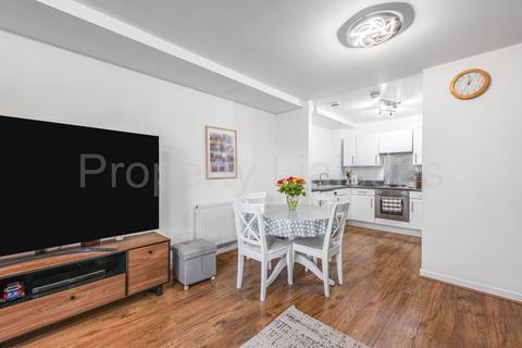 2 bedroom apartment for sale, Schoolhouse Lane, London, E1W