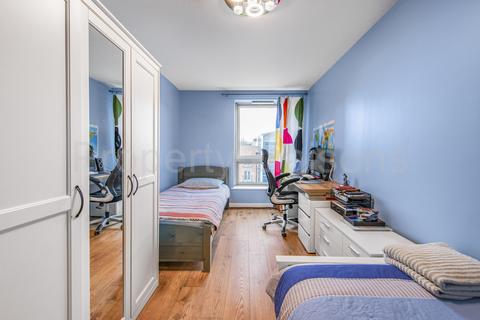 2 bedroom apartment for sale, Schoolhouse Lane, London, E1W