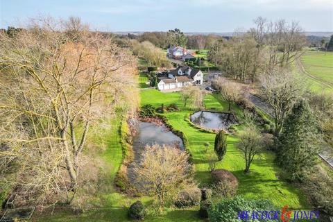 4 bedroom farm house for sale, Blackmore Road, Fryerning, Ingatestone