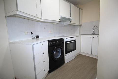 1 bedroom flat to rent, Westgate Court, Waltham Cross