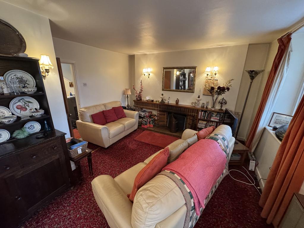 Living/Dining Room