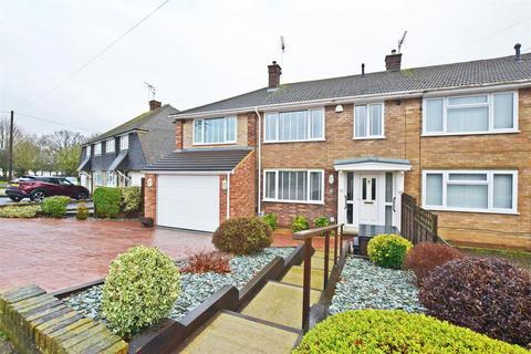 4 bedroom semi-detached house for sale, Sunningdale Drive, Rainham