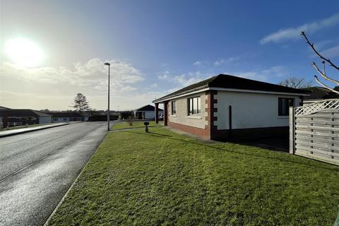 3 bedroom detached bungalow for sale, Parc Tyisha, Burry Port