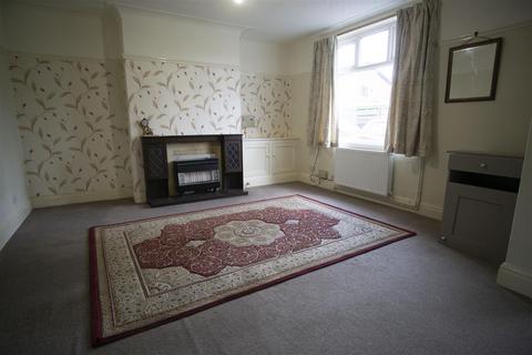 3 bedroom end of terrace house to rent, 3 Bed House to Let on Harling Road, Preston