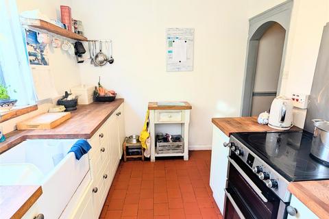 2 bedroom terraced house for sale, 79 Longden Coleham, Shrewsbury, SY3 7DZ