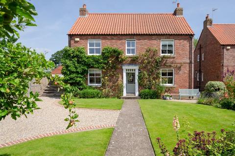6 Chestnut Meadows, Tollerton, York, YO61 1PT
