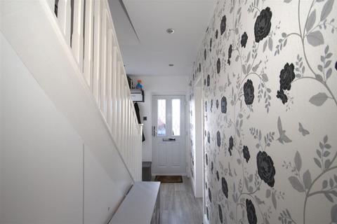 75 Arnside Crescent, Castleford, WF10 3NT