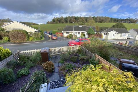 2 bedroom semi-detached house to rent, Punchards Down, Totnes