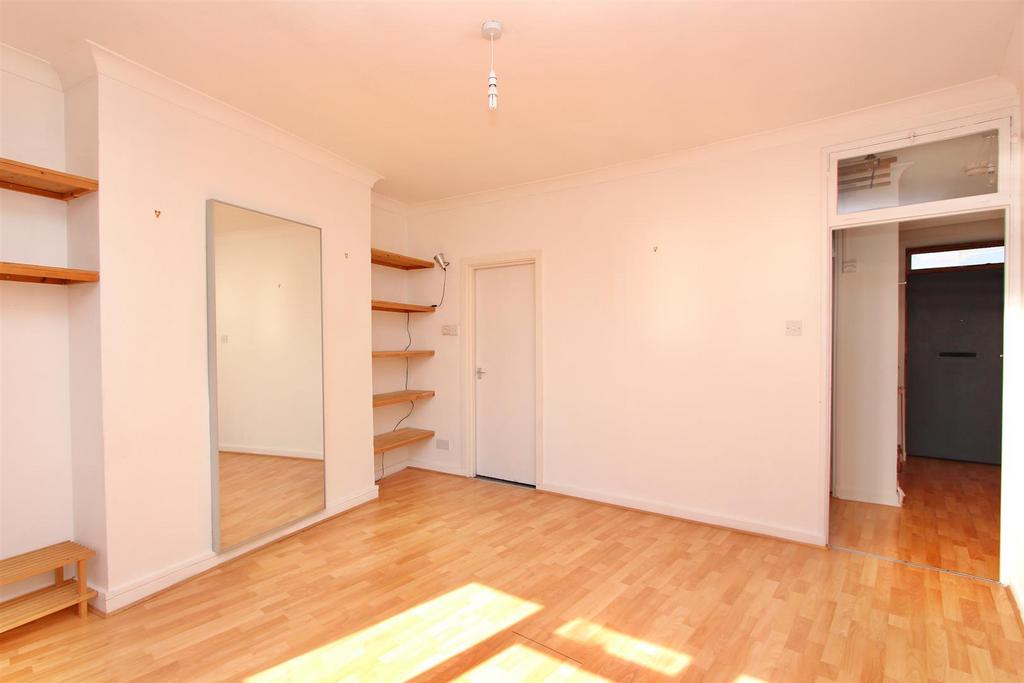 Crawshay House, N16