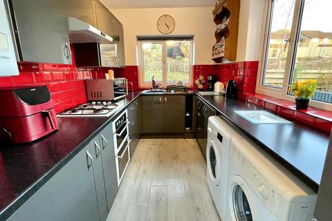 3 bedroom semi-detached house for sale, Marl Drive, Llandudno Junction