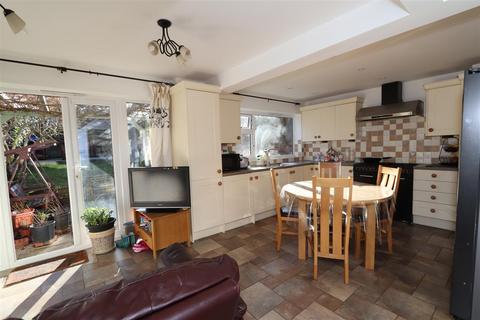 29 Pennyfields, Warley, Brentwood, CM14 5JP