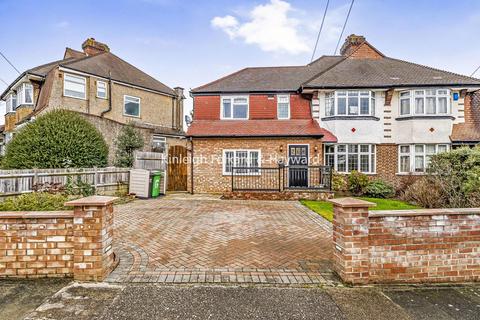 5 bedroom semi-detached house for sale, Crest Road, Hayes