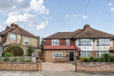 Crest Road, Hayes, Kent, BR2