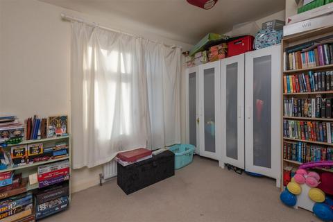 2 bedroom terraced house for sale, Whitwell Green Lane, Elland