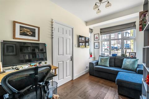 16 Revell Road, Sutton, SM1 2ED