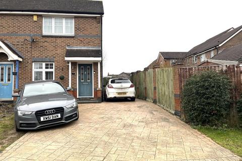 2 bedroom end of terrace house for sale, Foxes Rake, Cannock