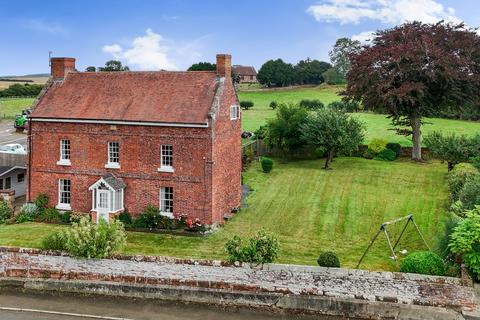 4 bedroom detached house for sale, Little Ness, Shrewsbury SY4