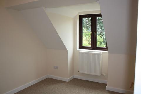 2 bedroom property to rent, Hambrook Lane, Bristol BS16