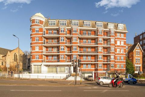 4 bedroom flat for sale, Finchley Road, London NW3