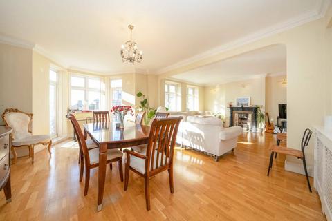 4 bedroom flat for sale, Finchley Road, London NW3