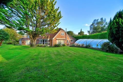 4 bedroom detached house for sale, Chawton, Alton GU34