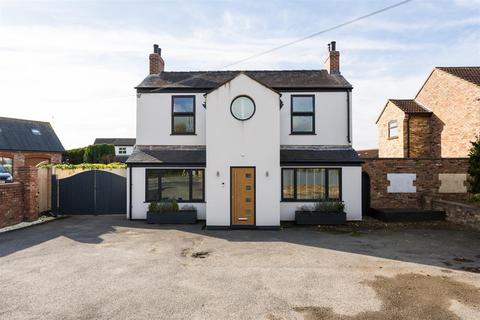 4 bedroom detached house for sale, York Road, Haxby, York