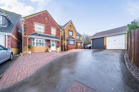 4 bedroom detached house for sale, Maes Ty Gwyn, Llangennech, Llanelli