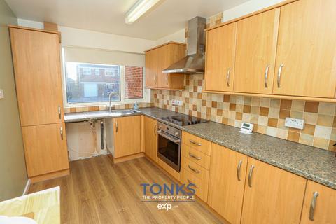 3 bedroom terraced house for sale, Chichester Drive, Birmingham B32