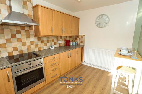43 Chichester Drive, Quinton, Birmingham, B32 1BG