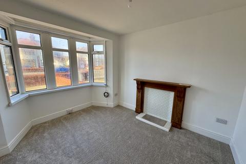 3 bedroom terraced house for sale, Beach Road, Fleetwood FY7