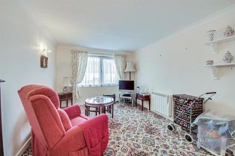 1 bedroom retirement property for sale, Hoghton Street, Southport PR9