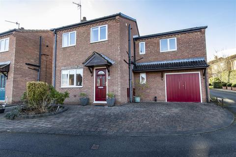 4 bedroom detached house for sale, Ashhurst Close, Chesterfield