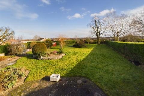 2 bedroom detached bungalow for sale, Medway Crescent, North Hykeham, Lincoln