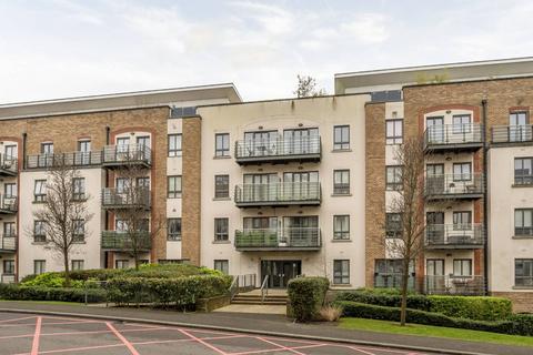 2 bedroom flat for sale, Holford Way, Putney, London, SW15