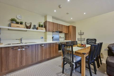 2 bedroom flat for sale, Holford Way, Putney, London, SW15