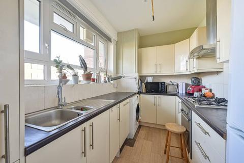 2 bedroom flat for sale, Albert Drive, Southfields, London, SW19